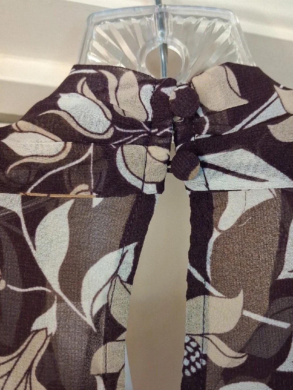 Ann Taylor Plum Floral Mock Neck Top with Neutral Blooms - Picture 4 of 8
